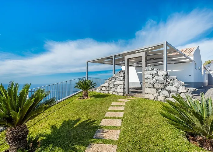 Sao Lourenco Feriehus Fajã da Ovelha