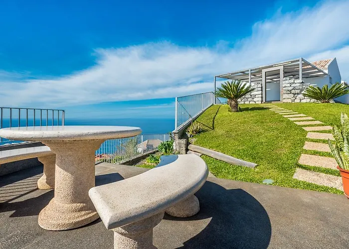 Sao Lourenco Feriehus Fajã da Ovelha